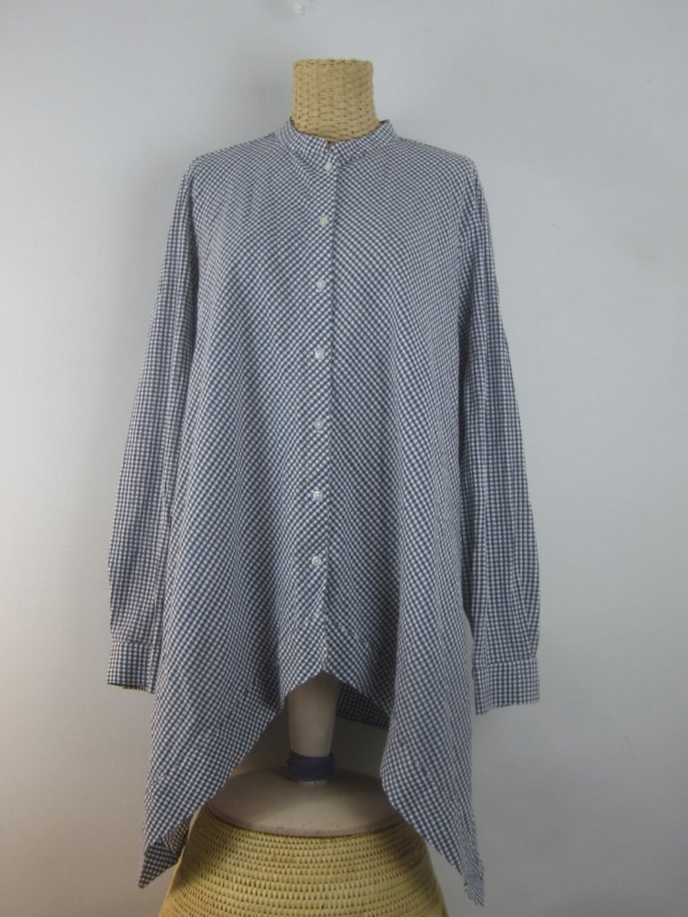 Anne Klein Women 14 Navy Blue White Check Seersucker Gingham LS Relaxed Tunic XL